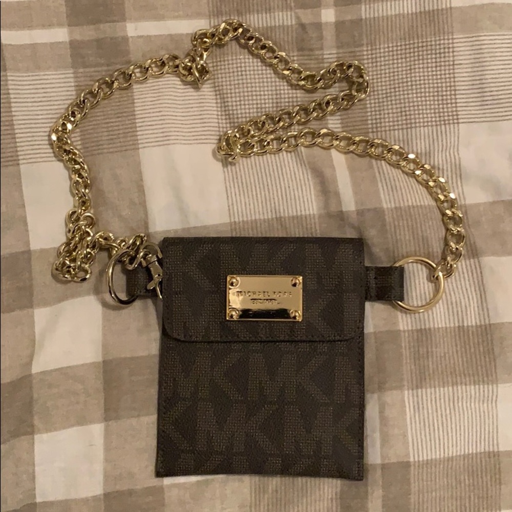 Waist wallet by MK